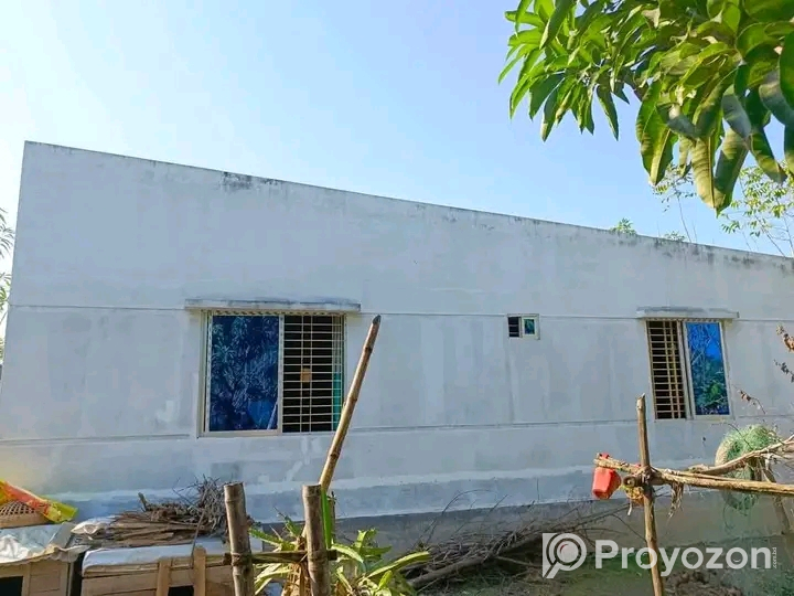 খুলনা কৈয়া বাজারে জমি সহ বাড়ি বিক্রি করা হবে