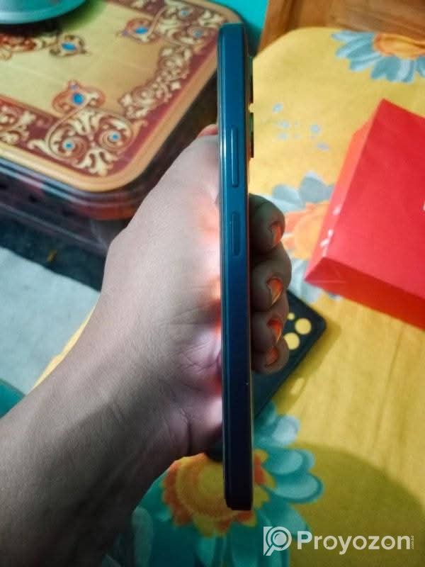 Walton phone 4+4/128GB (Used)