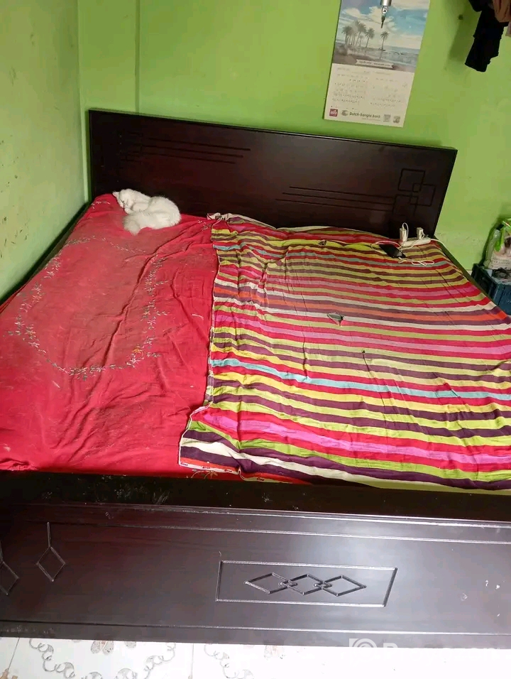 কাঠের খাট সেল করবো