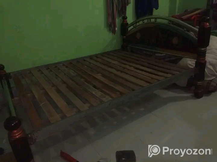 খাটটি বিক্রি করা হবে