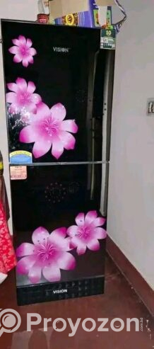 ফ্রিজটা সেল দেওয়া হবে