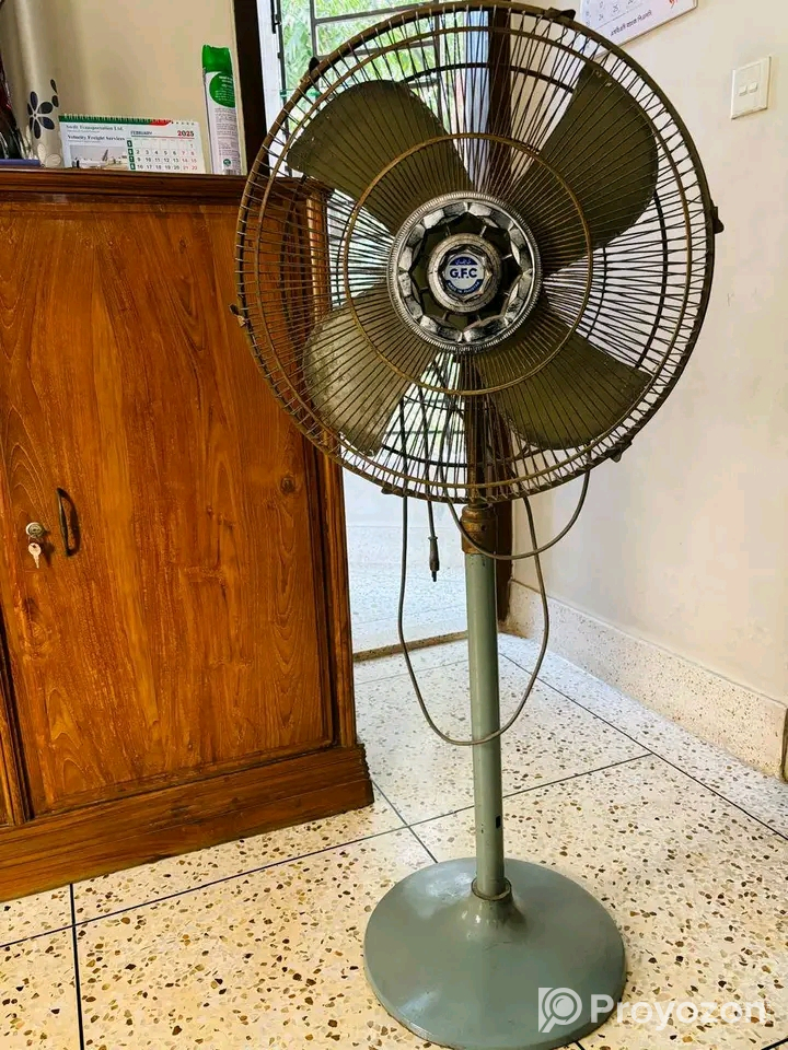 একটি পুরাতন gfc ফ্যান বিক্রি হবে
