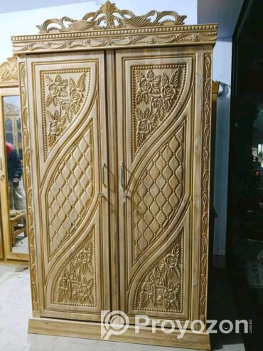একদম নতুন ফার্নিচার গুলো সেল হবে