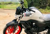 fzsv4 bike (Used)