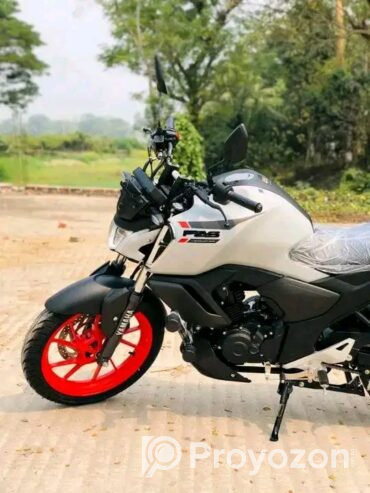 fzsv4 bike (Used)