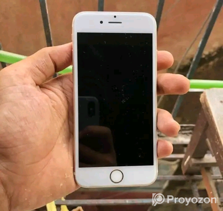 Iphone 6 3/32GB (Used)