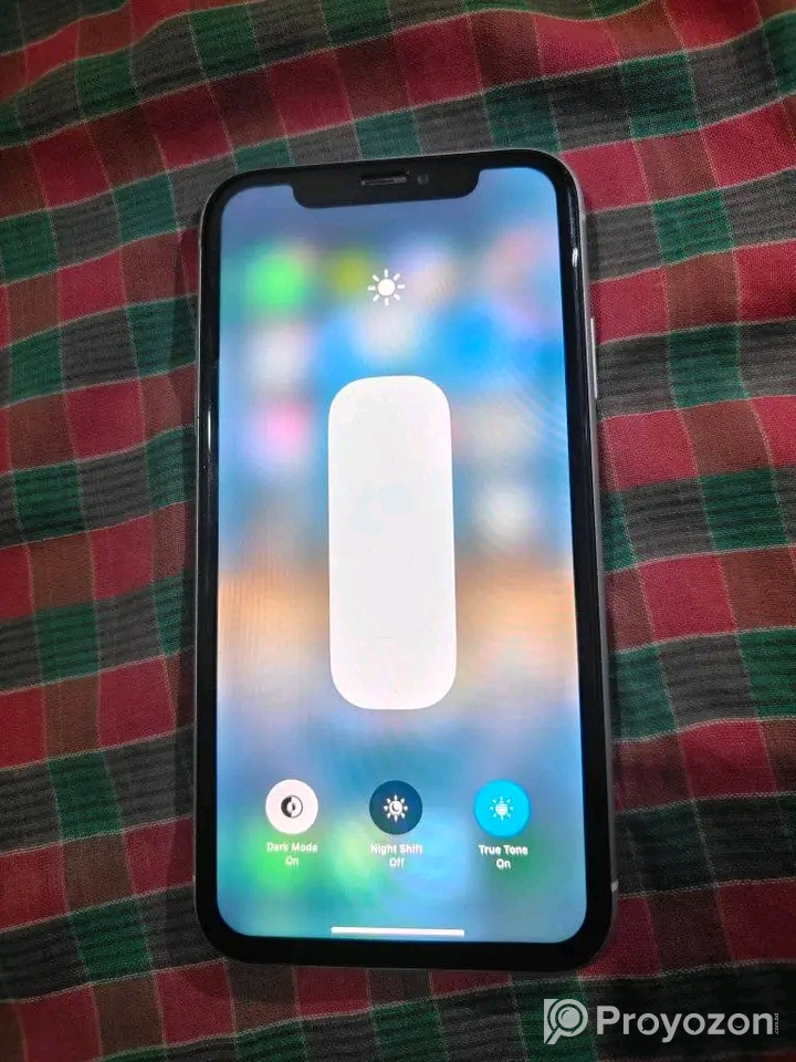 iPhone XR 4/128Gb (Used)