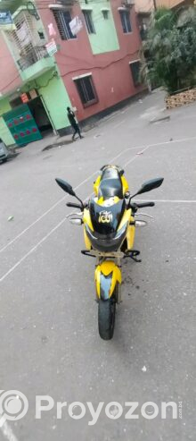 RTR 160 cc yollow bike for sell