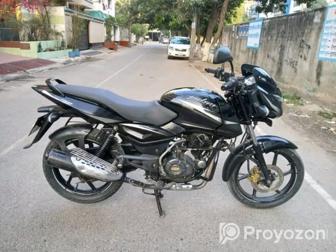 Bajaj Pulsar 150 cc 2018 for sell