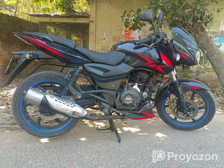 পালসার ১৫০ সিসি ডাবল ডিস্ক ২০১৯ মডেল