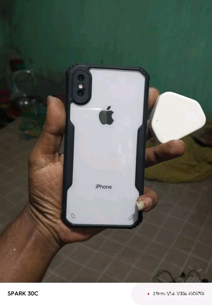 iphone x (64) gb For sell