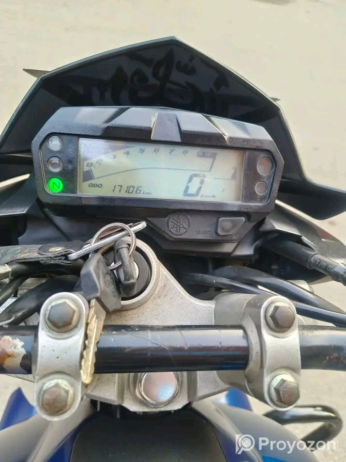 FZS V4 বাইক টি বিক্রি হবে