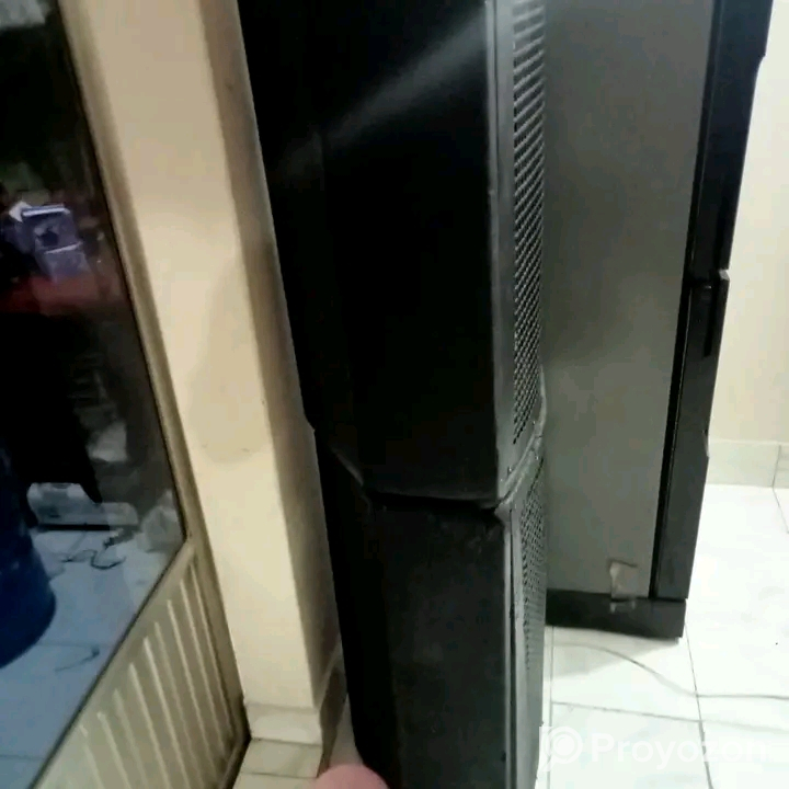 পিভির একজোড়া মনিটর সেল হবে