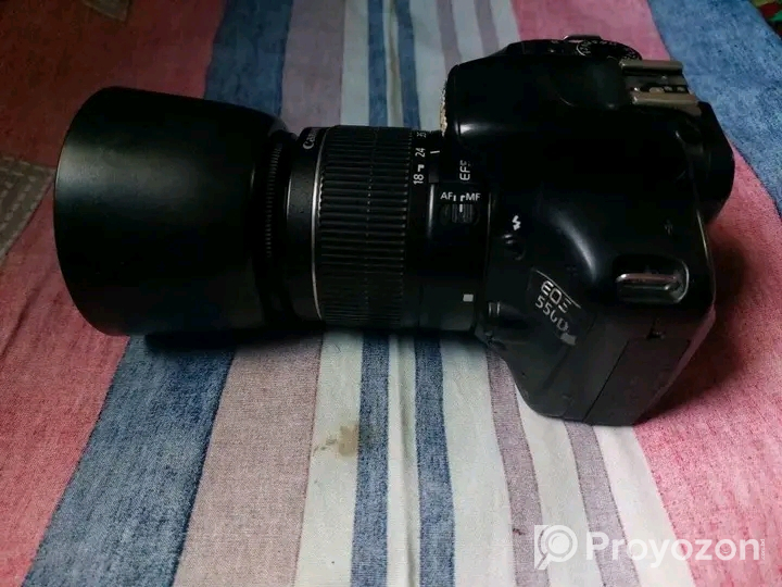 Canon EOS 550D DSLR CAMERA WITh ACCESSORIES