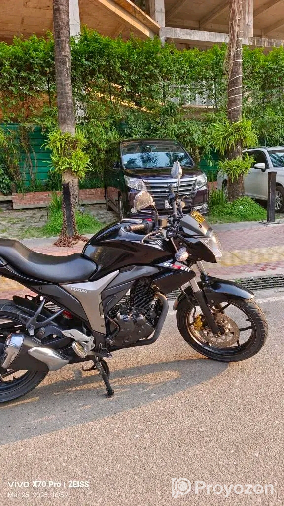 জিক্সার মনটন বাইক টি বিক্রি হবে