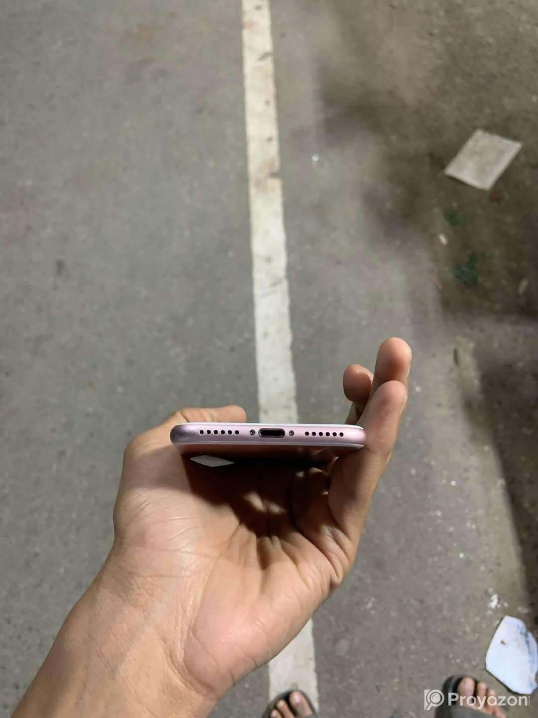 Iphone 7 2/32GB (Used)