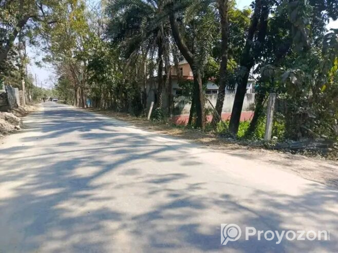 3 কাঠা নিষ্কণ্টক জমি বিক্রয় হবে।