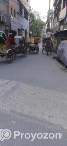 ৩ কাঠা জমি সহ দুই তলা বাড়ি বিক্রয় হবে