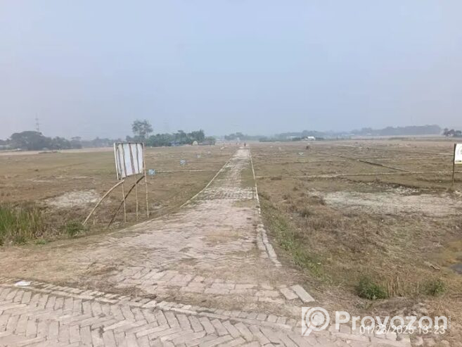 স্বল্পমূল্যে কিছু সংখ্যক প্লট বিক্রয়/ বুকিং চলছে