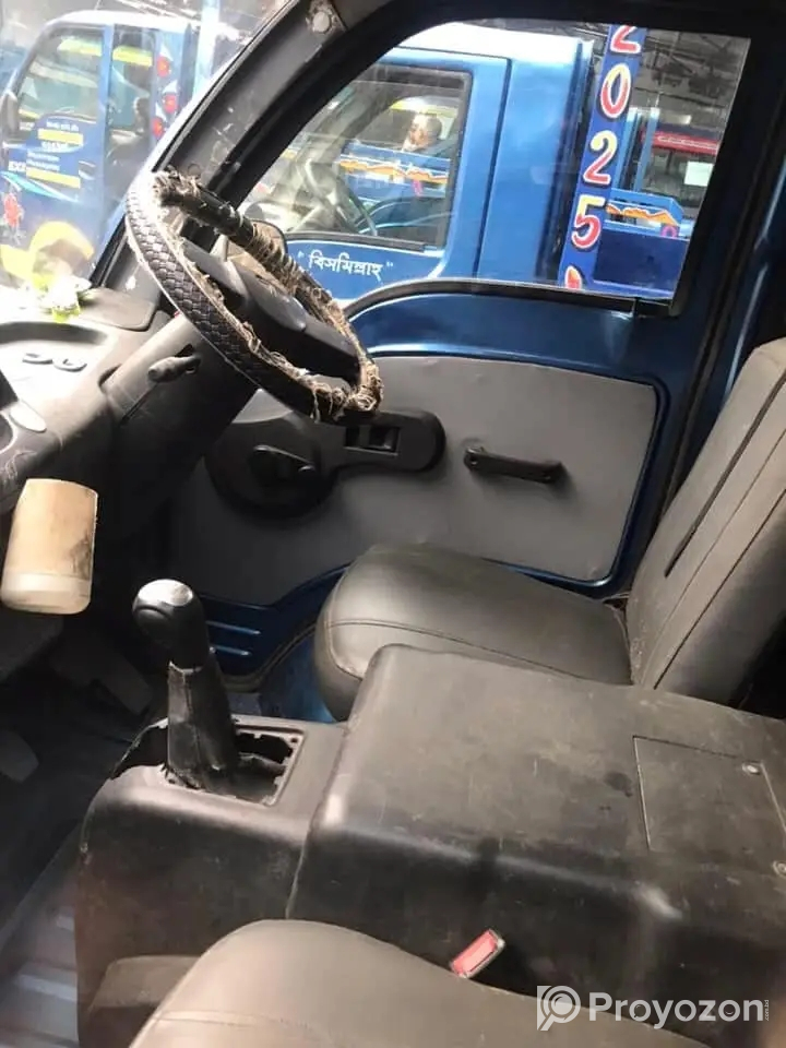 Tata Mega XLগাড়ি বিক্রি করব