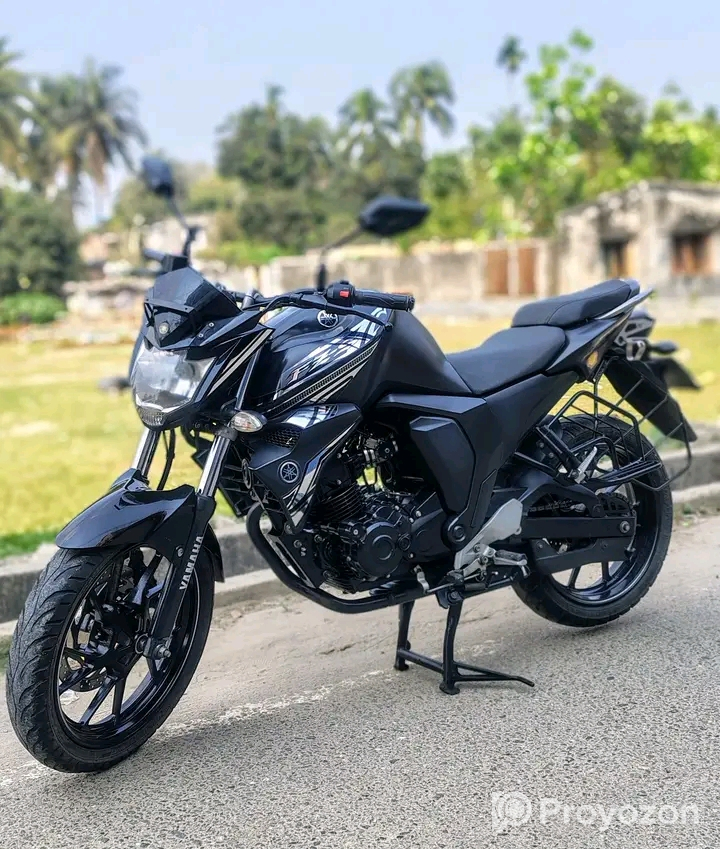 YAMAHA FZ-S V2 (Fi/DD) Black Edition