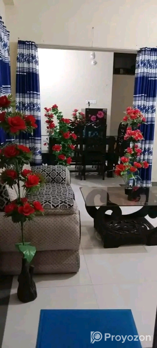 ফার্নিচারের ও কিচেনের সম্পূর্ণ মালামাল সহ রেডি বাসা ভাড়া