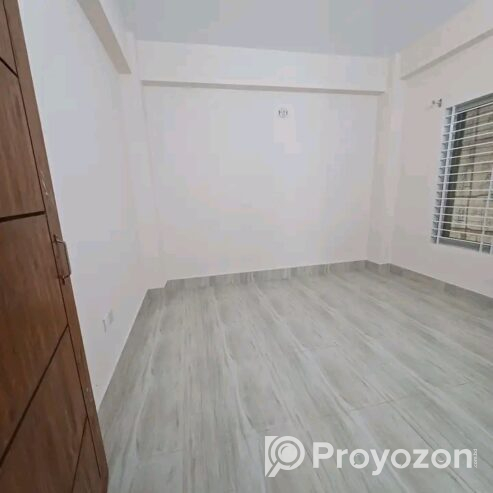 একদম নতুন ফ্ল্যাট ভাড়া যাবে