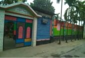 রাস্তার পাশে দোকান বিক্রয় হবে