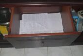 শোকেস বিক্রি হবে
