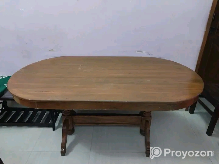 শুধুমাত্র ডাইনিং টেবিলটি বিক্রি করা হবে