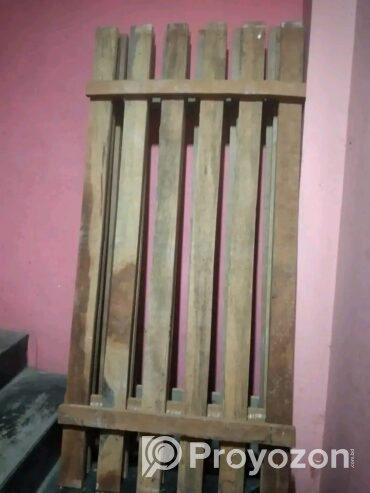সেগুন কাটের পালং খাট বিক্রি করা হবে