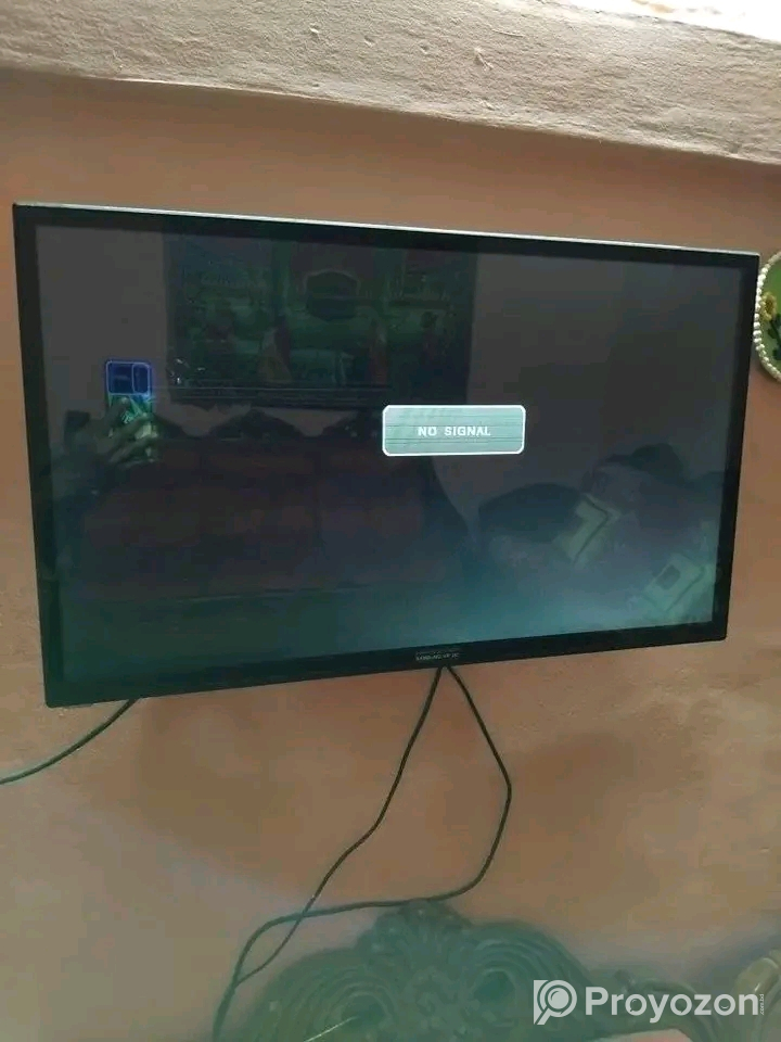 32″ LED Tv non SMART. Sell