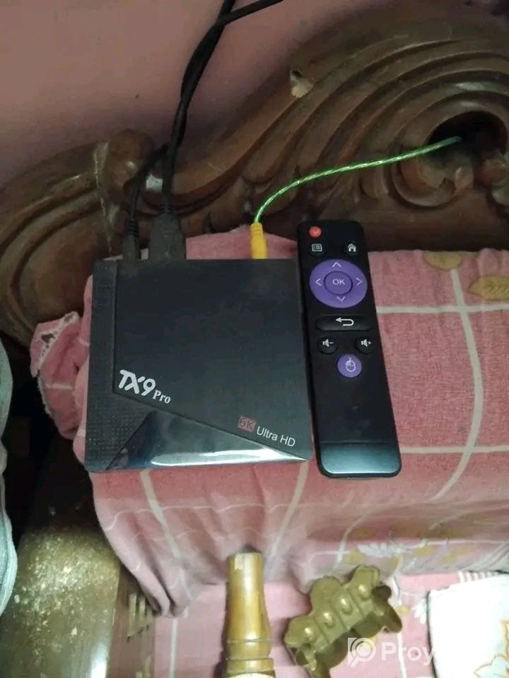 32″ LED Tv non SMART. Sell