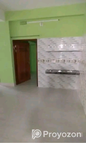 বাড়ি ৩ তলা ২ তলায় ১টি ফ্লাট দক্ষিণ সাইডে ভাড়া দেওয়া হবে