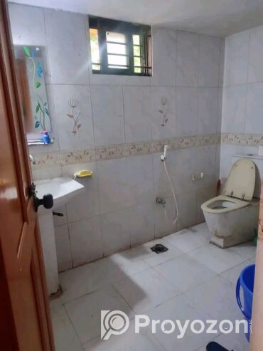 ব্যাচেলারদের জন্য সম্পুর্ন টাইলস ওয়ালা রুম ভাড়া দিব