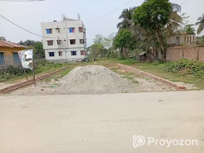খুলনার রায়ের মহল দোকান ও বাড়ি করার উপযোগী জমি বিক্রয় হবে।
