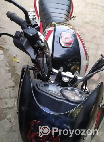 Discoverer 125 cc Bike for sell