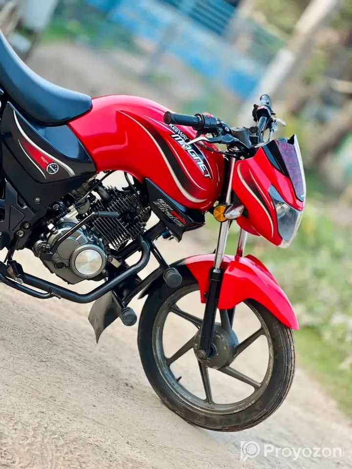 KEEWAY MAGNET (2019)