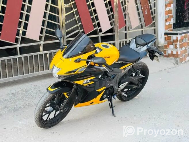 Suzuki gixer 150 cc