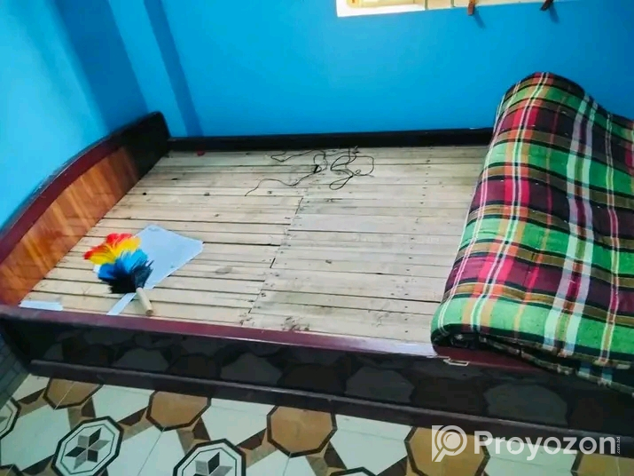 খাট আর তুশোক বিক্রি হবে 2টা একসাথে