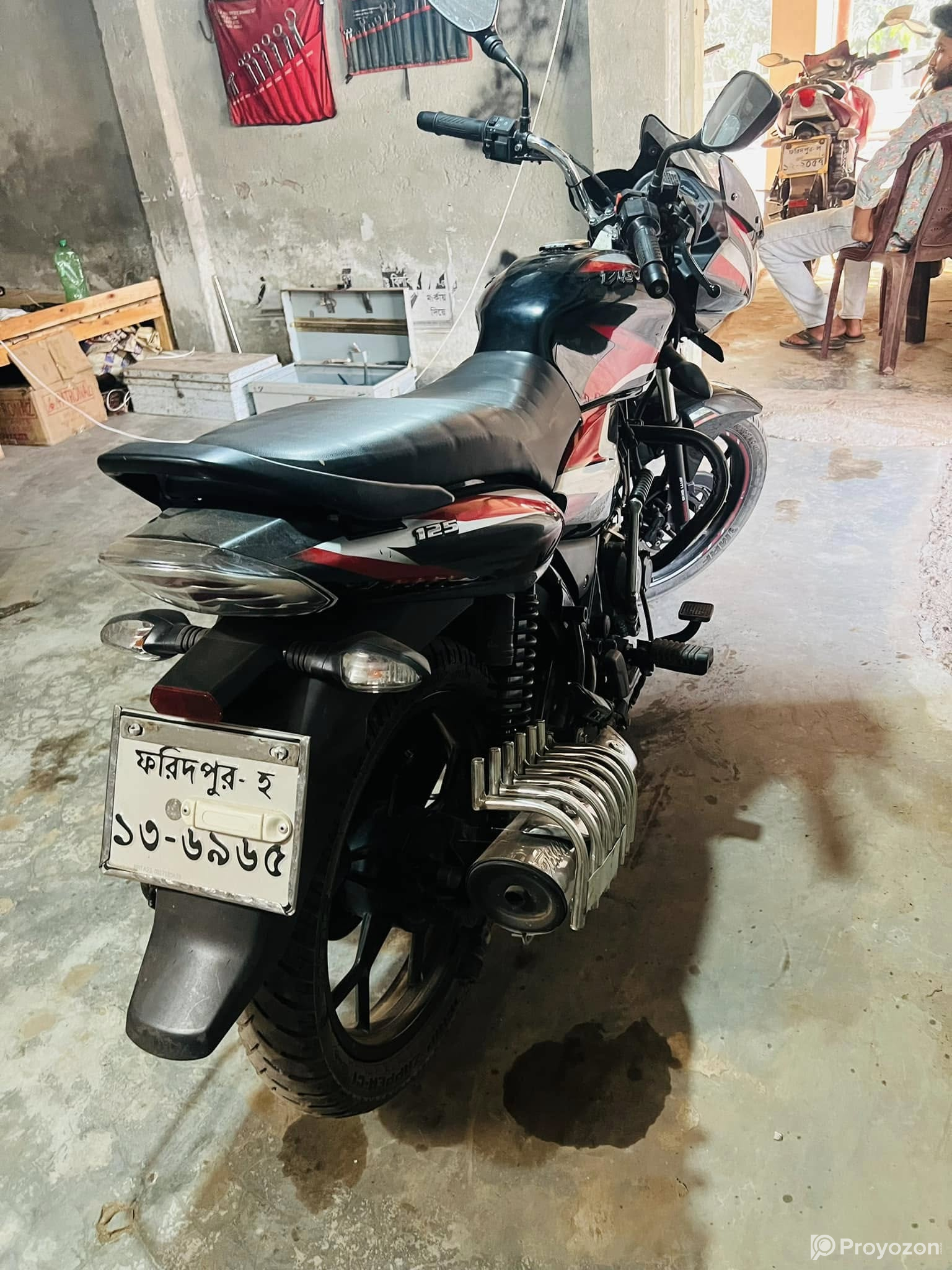Discover 125 cc Bike for sell