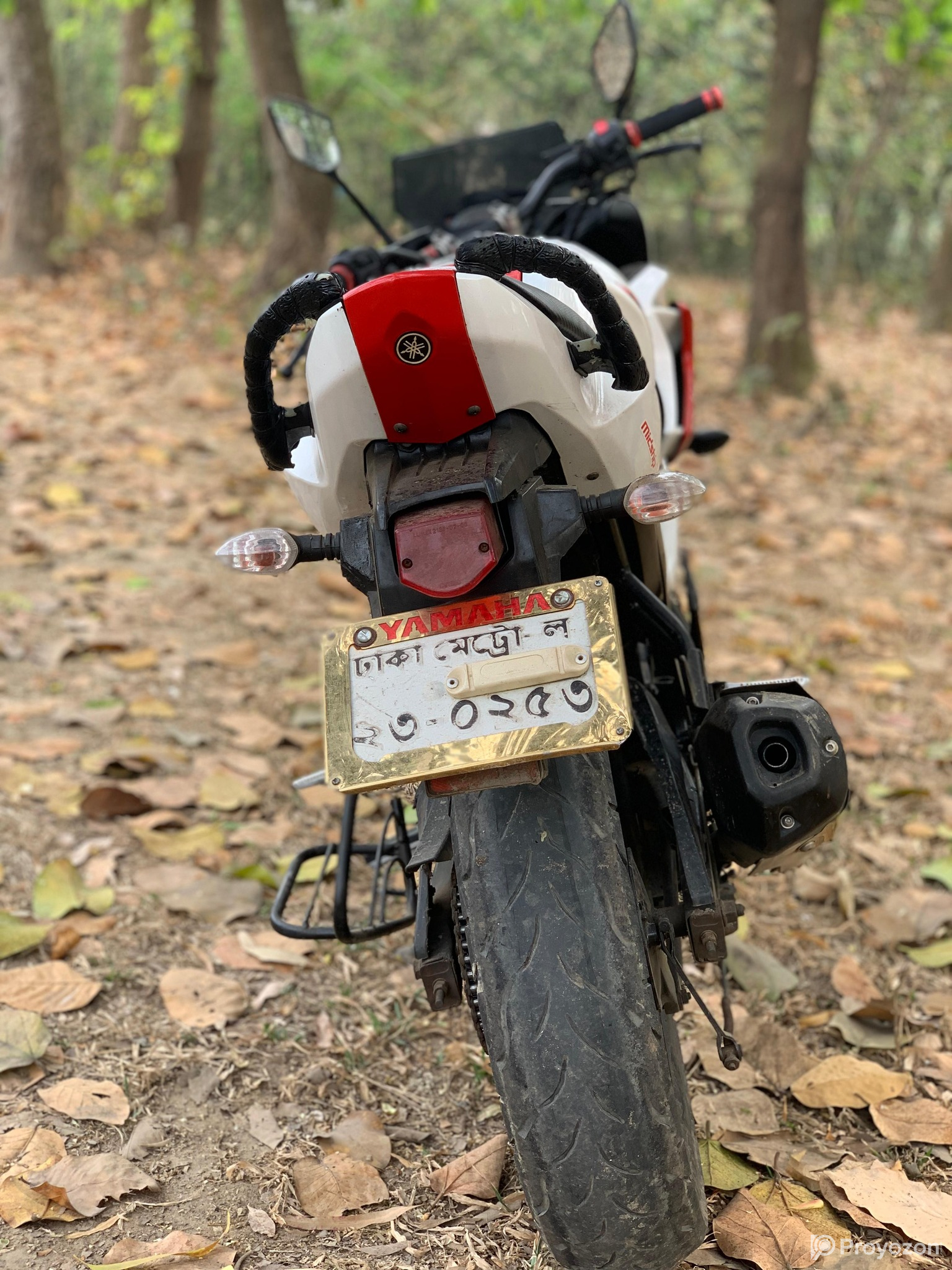 YAHAMA FAZER Bike ti sell hobe