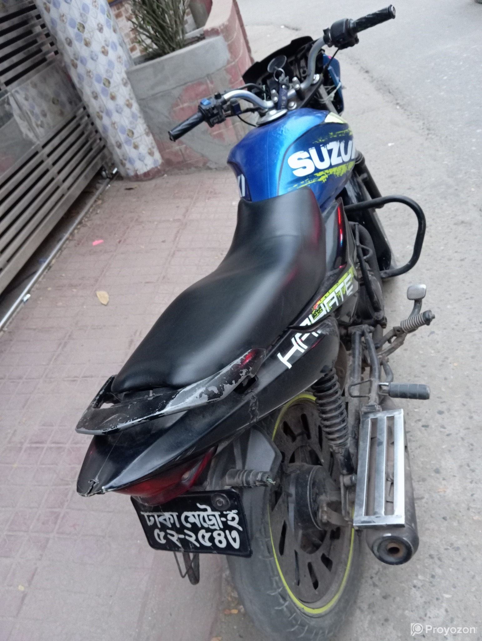 সুজুকি হায়াতে 90cc বাইক সেল দিব