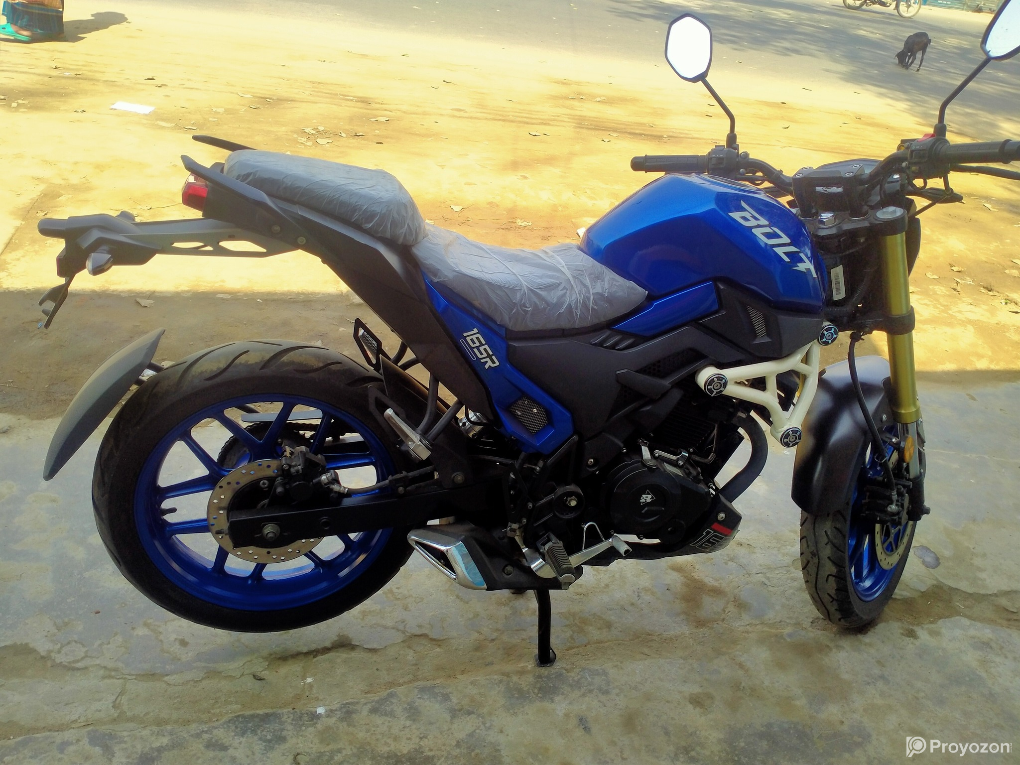 রানার বোল্ট ১৬৫ সিসি বাইক সেল দিব