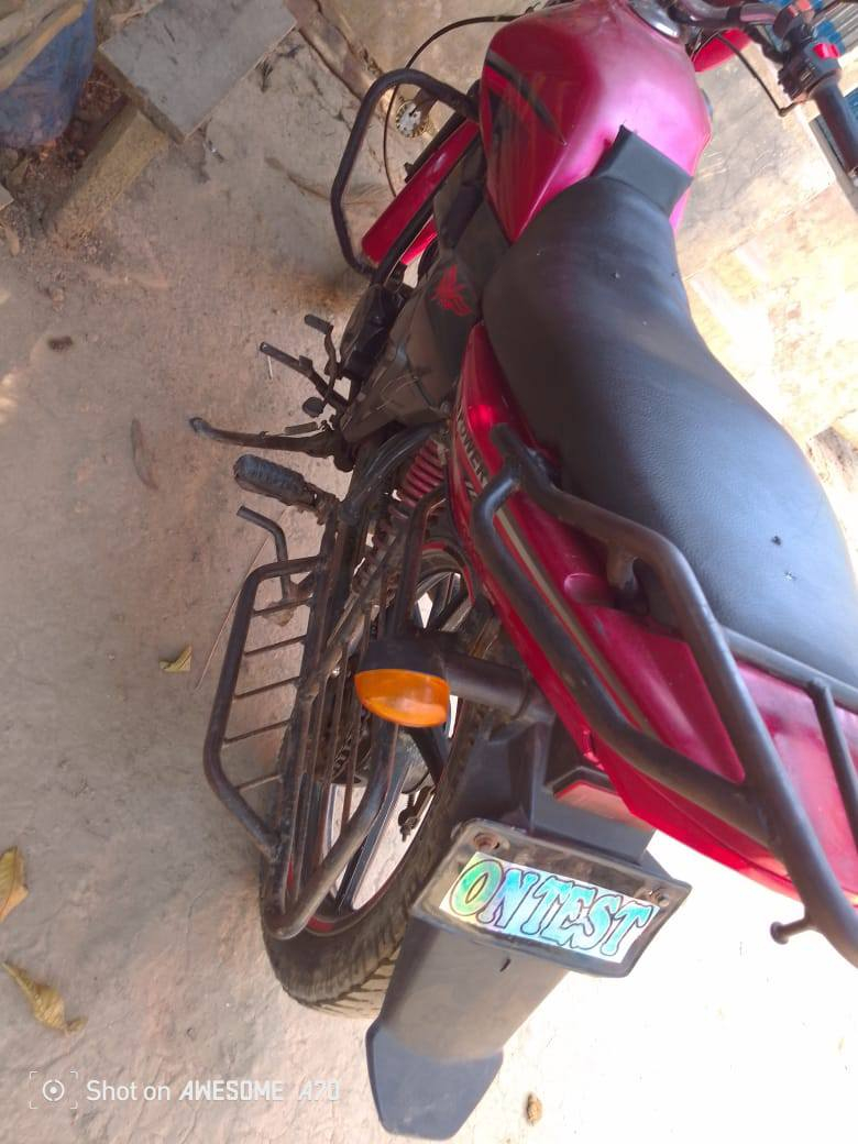 জারা ১০০ সি সি বাইক টা বিক্রি করা হবে