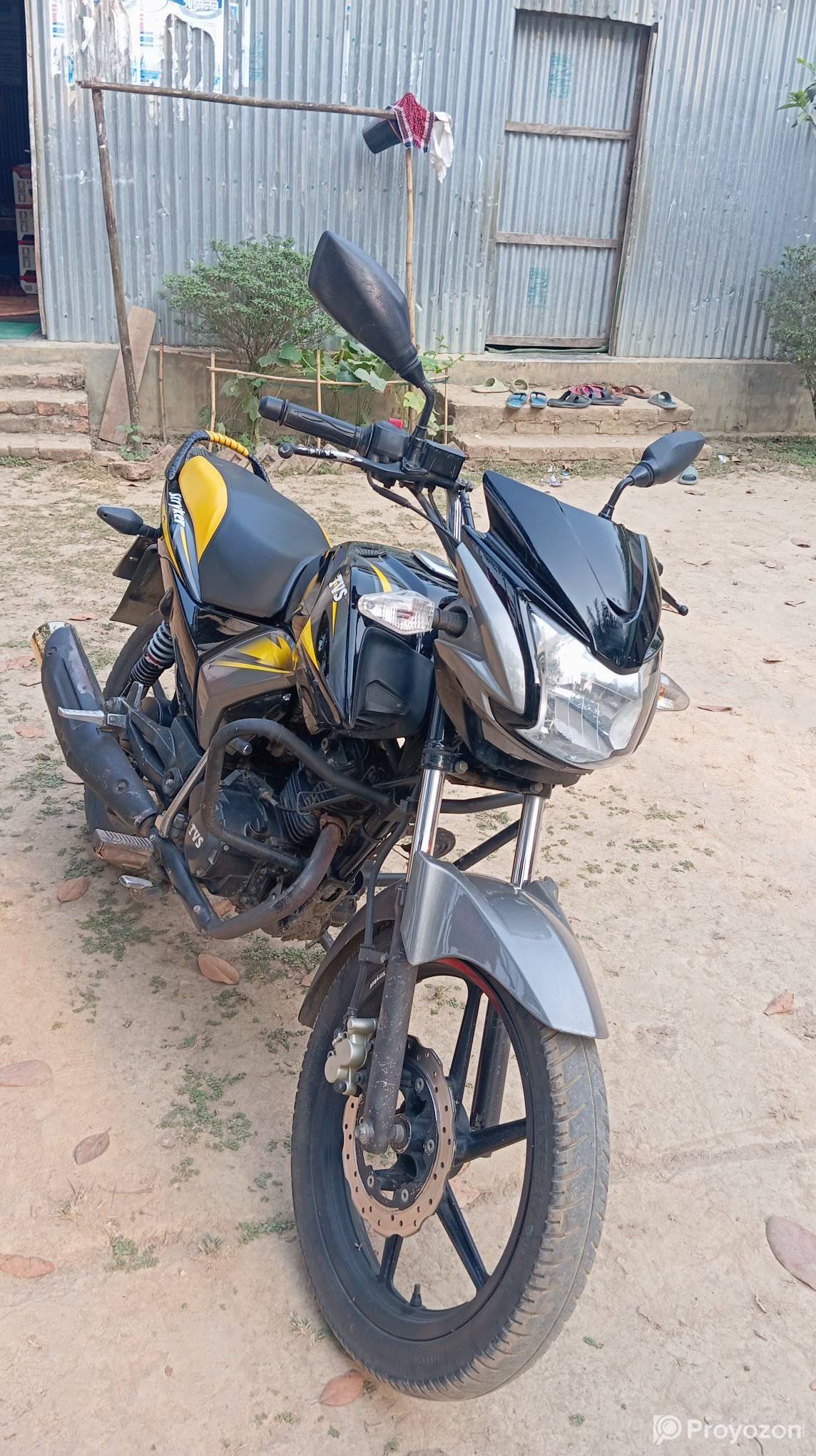 TVS striker 125 cc Bike for sell