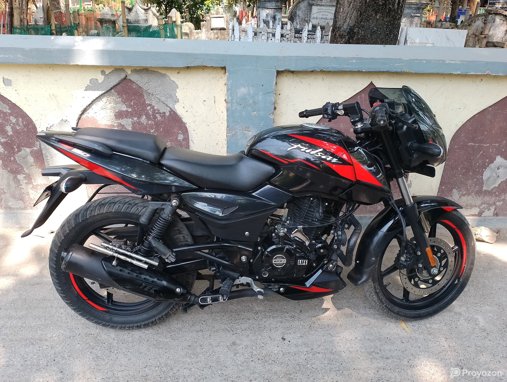 পালসার ১২৫ সিসি  ডবল ডিক্স এবি এস বাইক সেল দিব