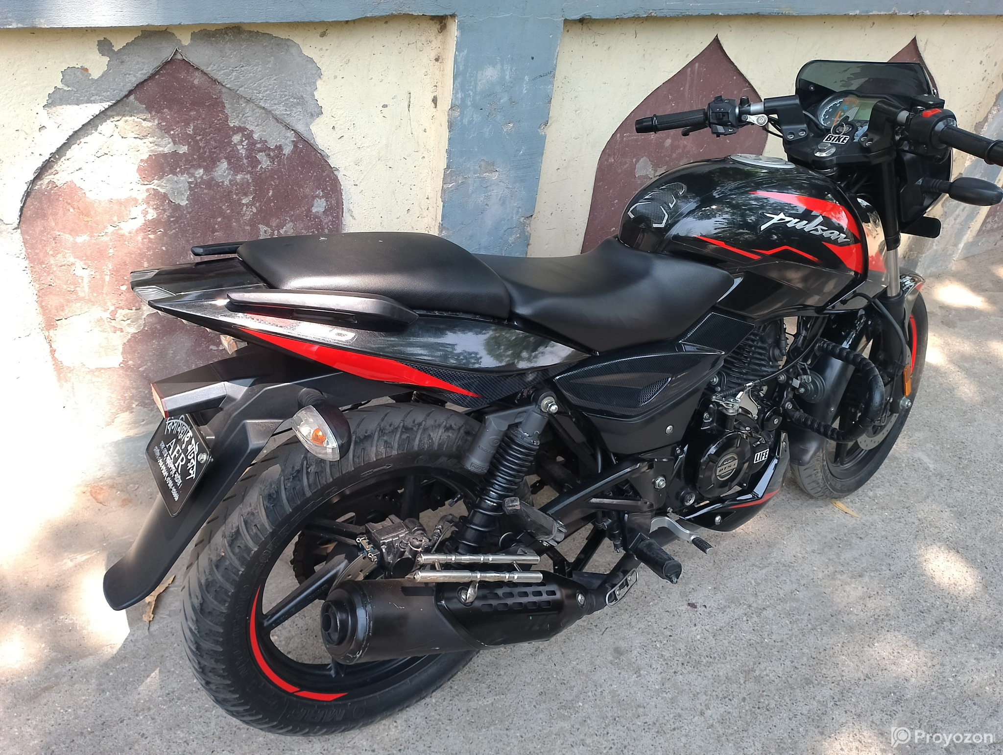 পালসার ১২৫ সিসি  ডবল ডিক্স এবি এস বাইক সেল দিব