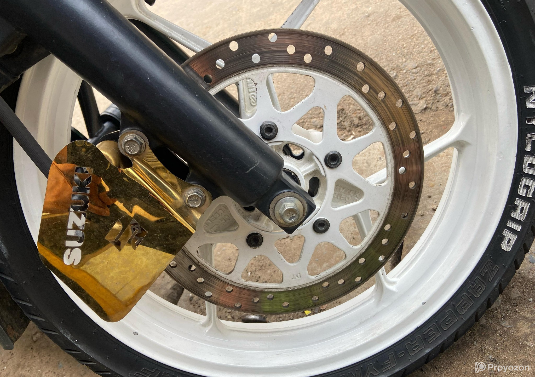 Gixer monotone dubbol disk Bike for sell