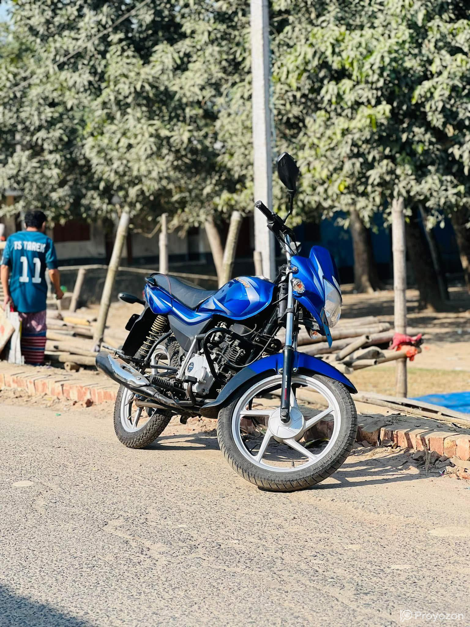 Platina Es 100 cc Self Start Bike for sell